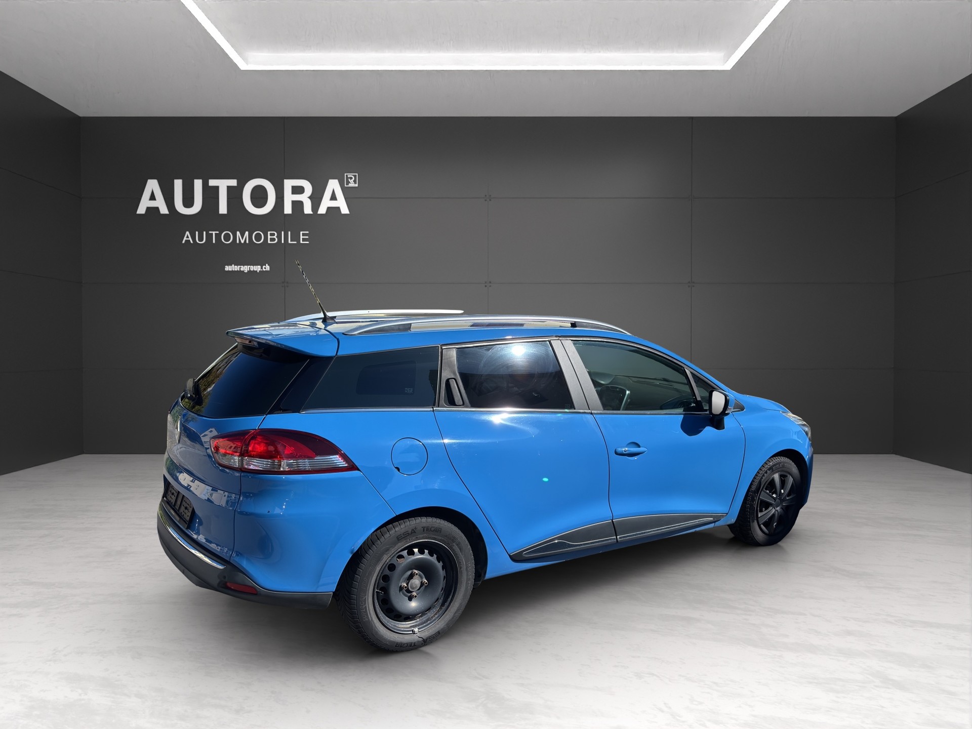 RENAULT Clio Grandtour 0.9 12V Swiss Edition-image-1