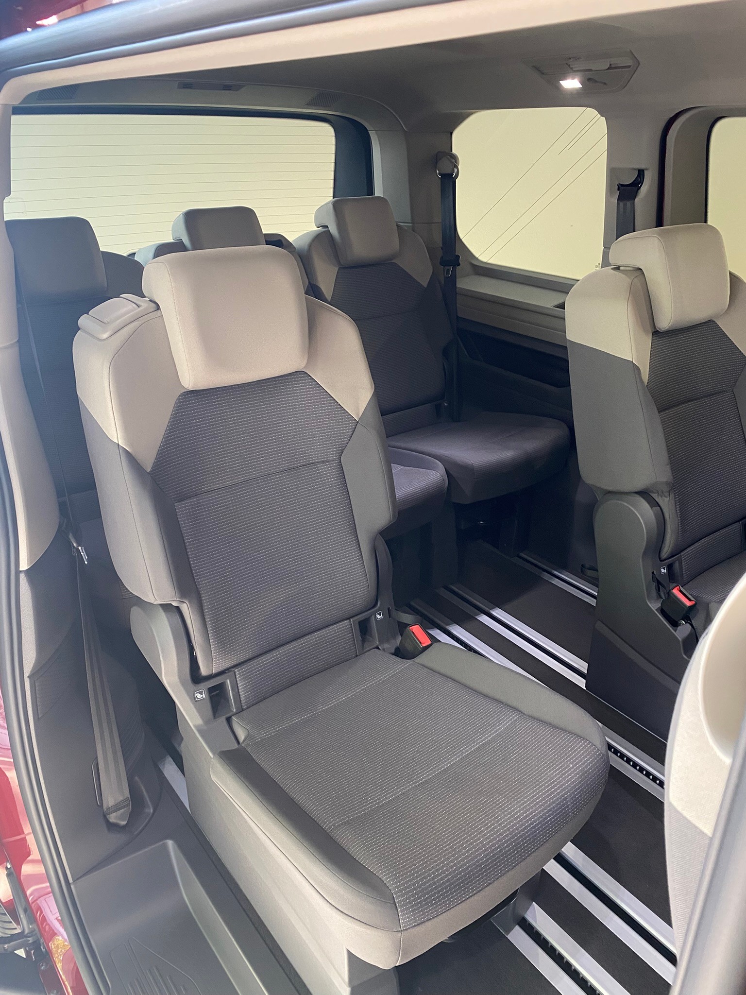 VW Multivan 1.5 TSI Liberty DSG-image-28