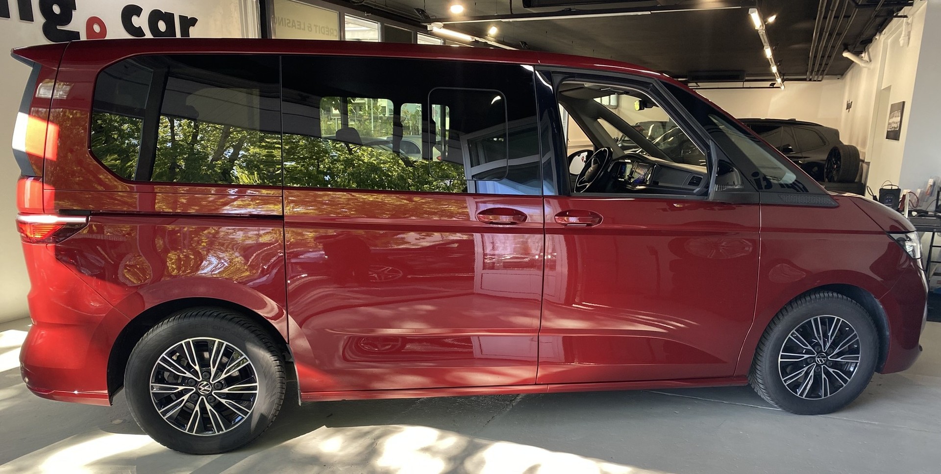 VW Multivan 1.5 TSI Liberty DSG-image-9