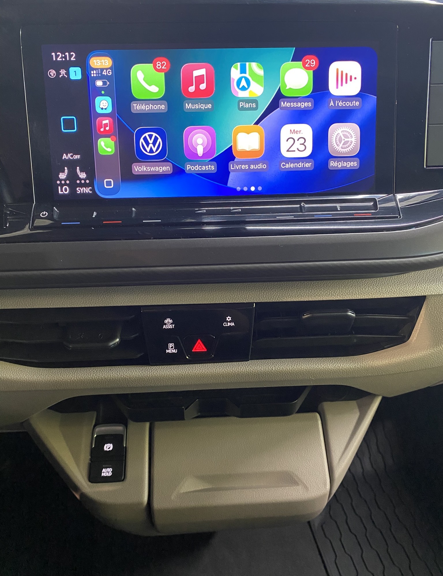 VW Multivan 1.5 TSI Liberty DSG-image-24