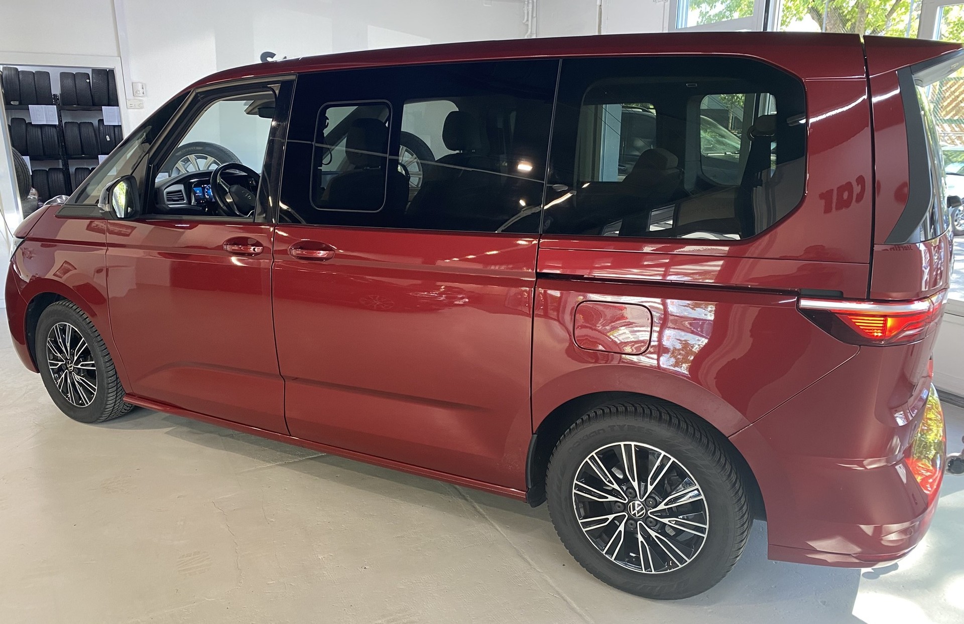 VW Multivan 1.5 TSI Liberty DSG-image-8