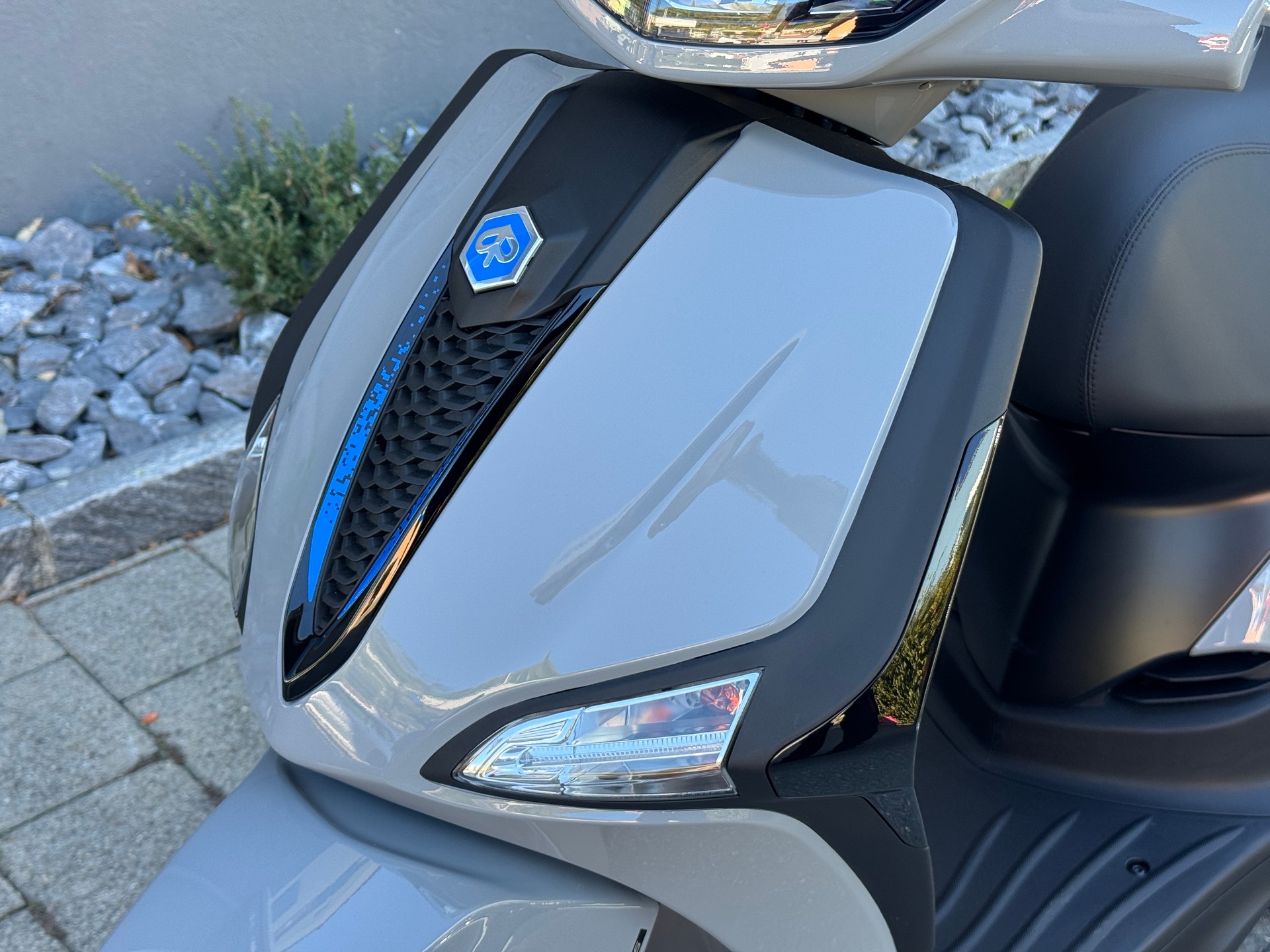 PIAGGIO Liberty 125 Sport E5+-showroom-element-2