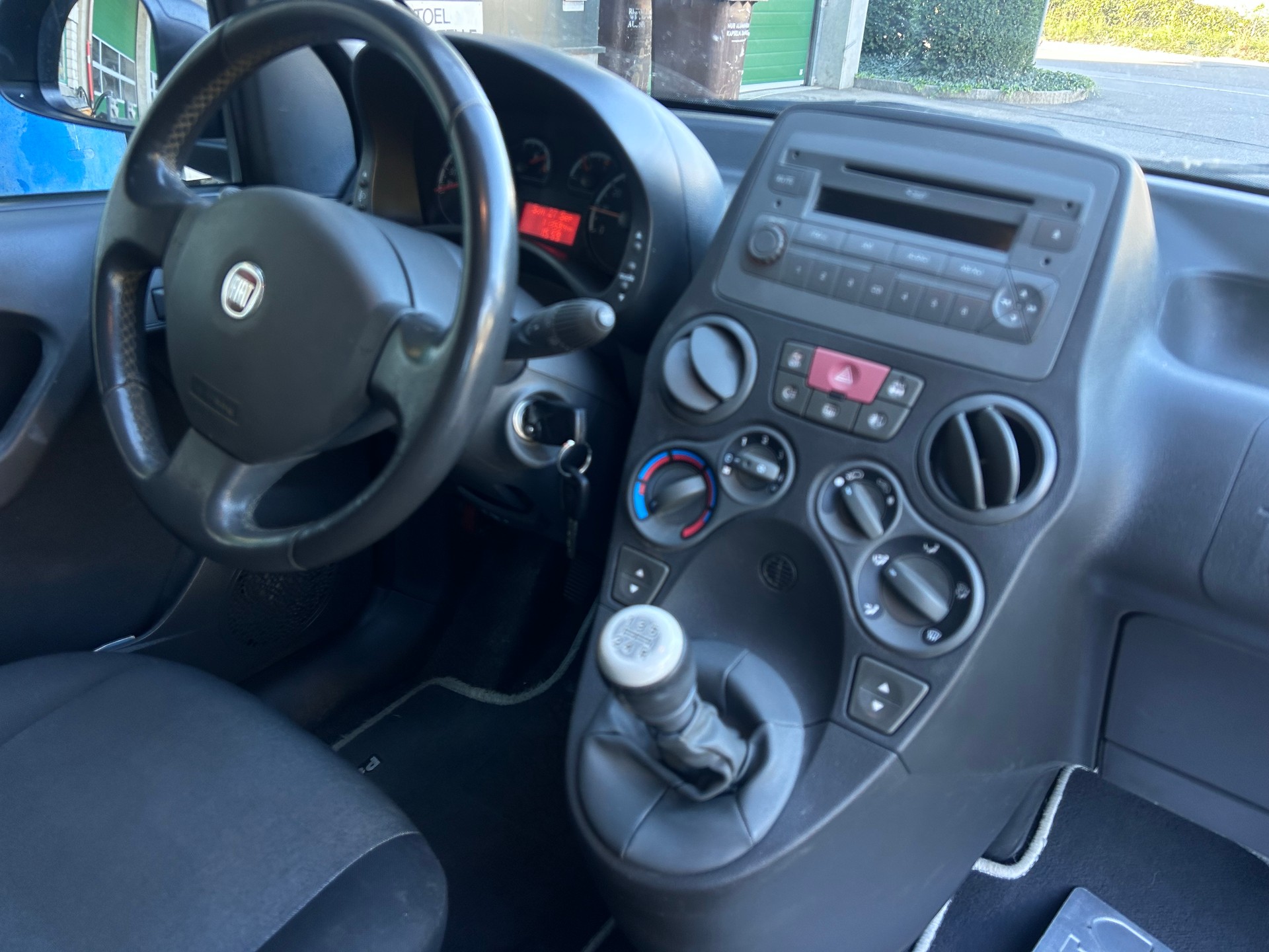 FIAT Panda 1.2 Freestyle 4x4-image-6