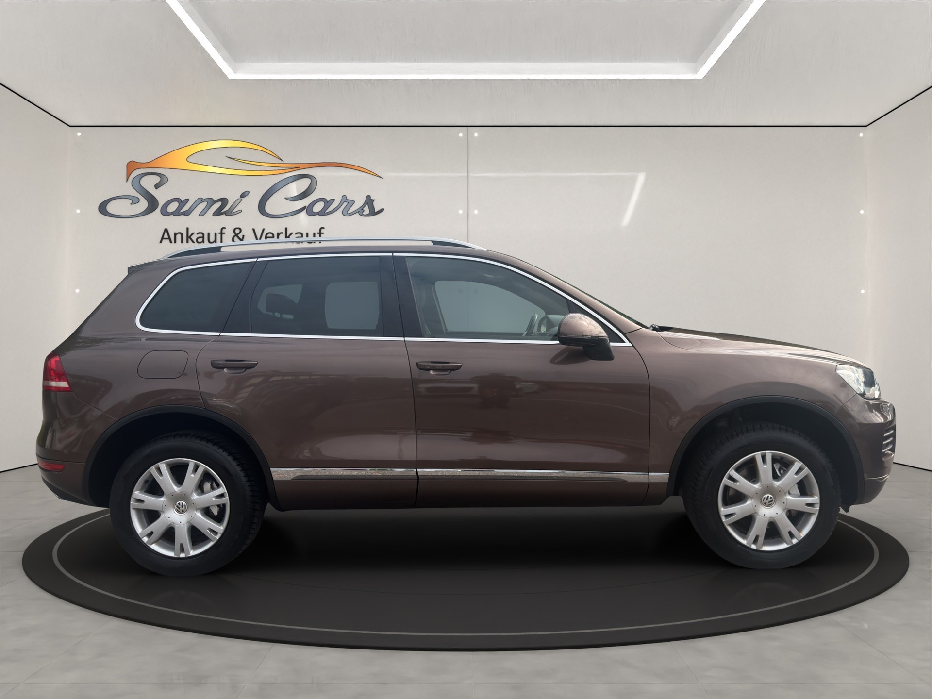 VW Touareg 3.0 TDI BlueMotion Technology Tiptronic-image-5