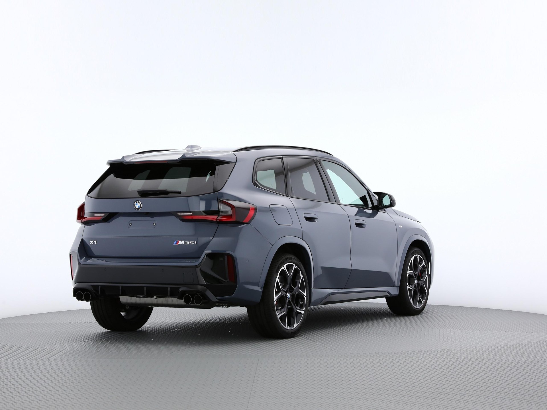 BMW X1 U11 M35i-image-17