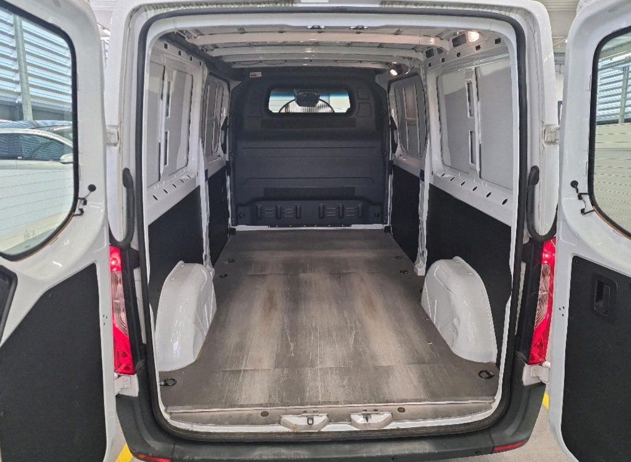 MERCEDES-BENZ Sprinter 315 CDI Lang * CH-Fahrzeug * Top Zustand * Frisch ab Service *-image-3