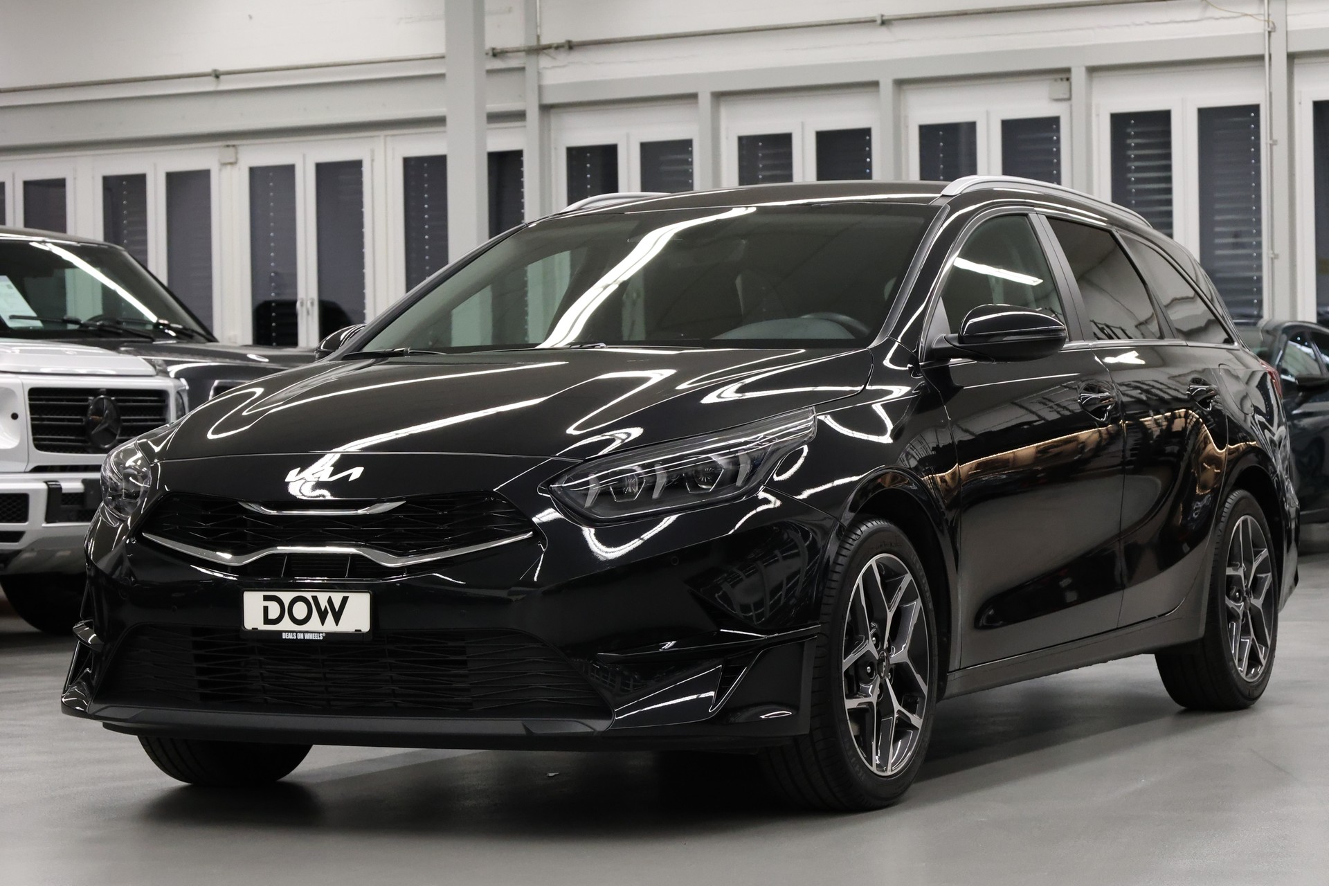 KIA Ceed SW 1.5 T-GDi Power-image-3