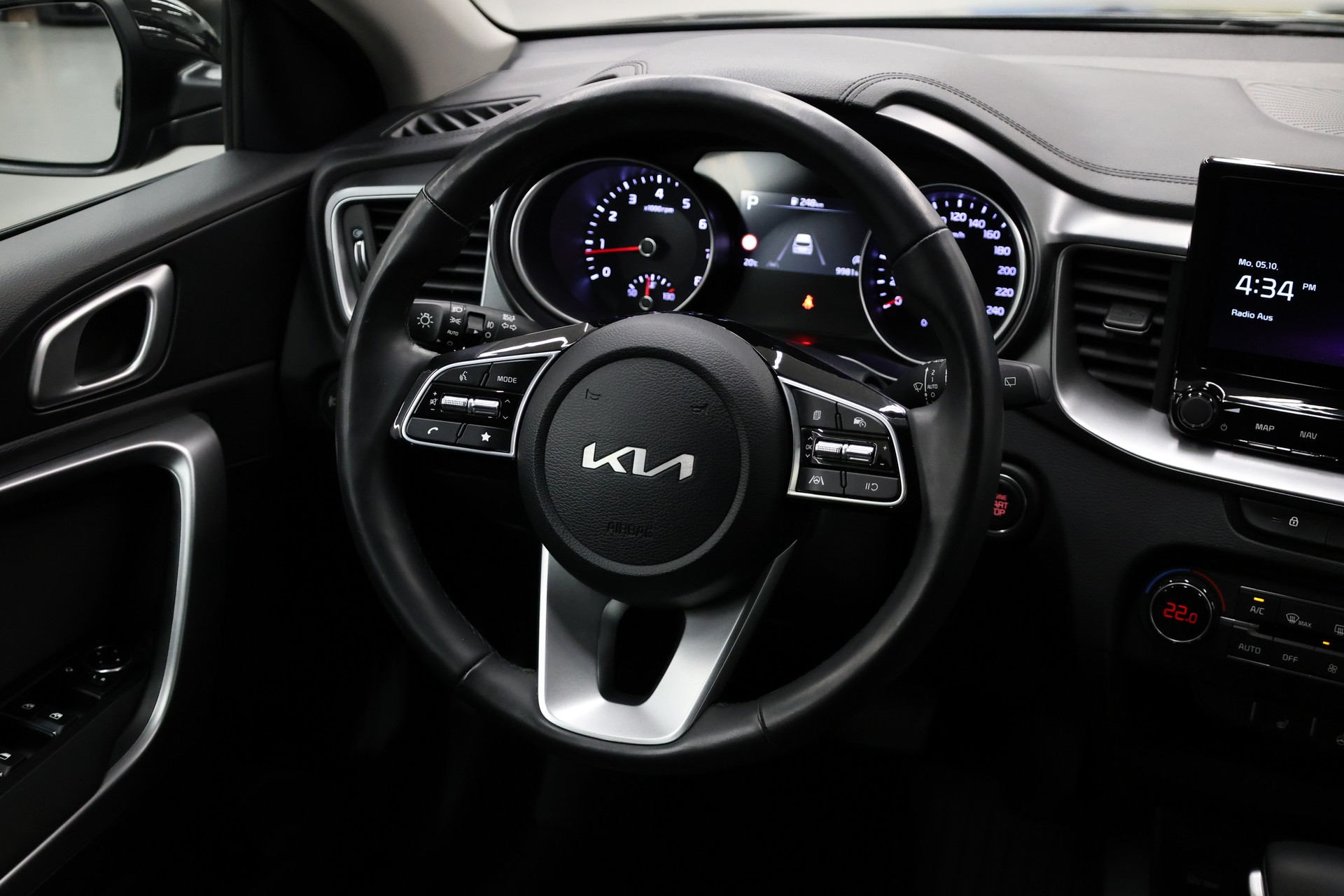 KIA Ceed SW 1.5 T-GDi Power-image-19