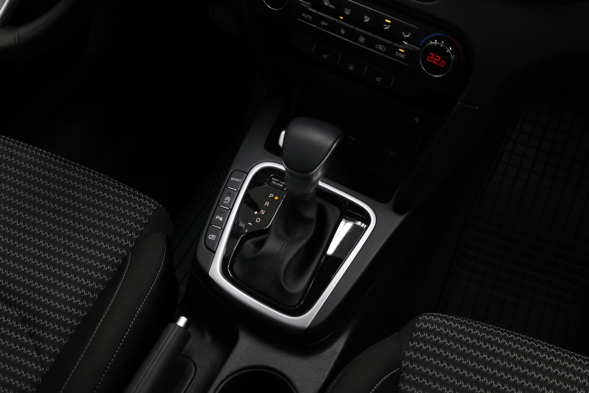 KIA Ceed SW 1.5 T-GDi Power-image-21
