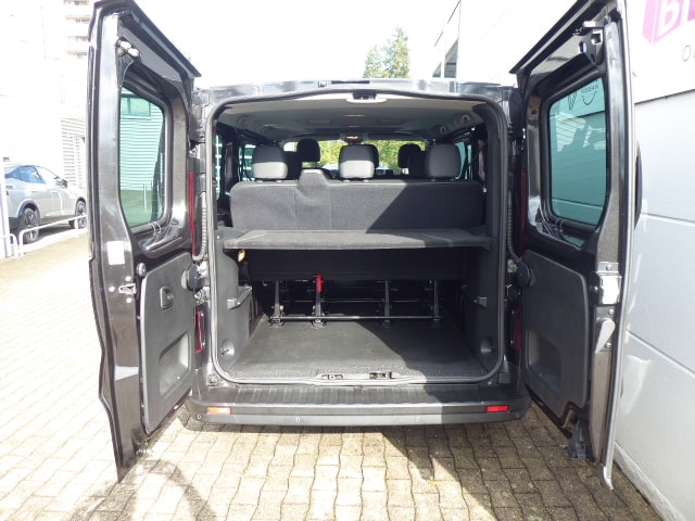 NISSAN NV300 dCi 120 2.7 L1H1 Permium 9Pl.-image-10