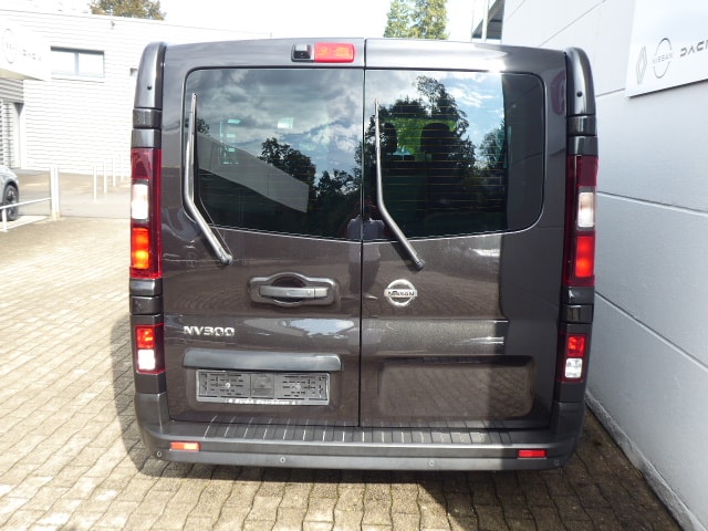 NISSAN NV300 dCi 120 2.7 L1H1 Permium 9Pl.-image-3