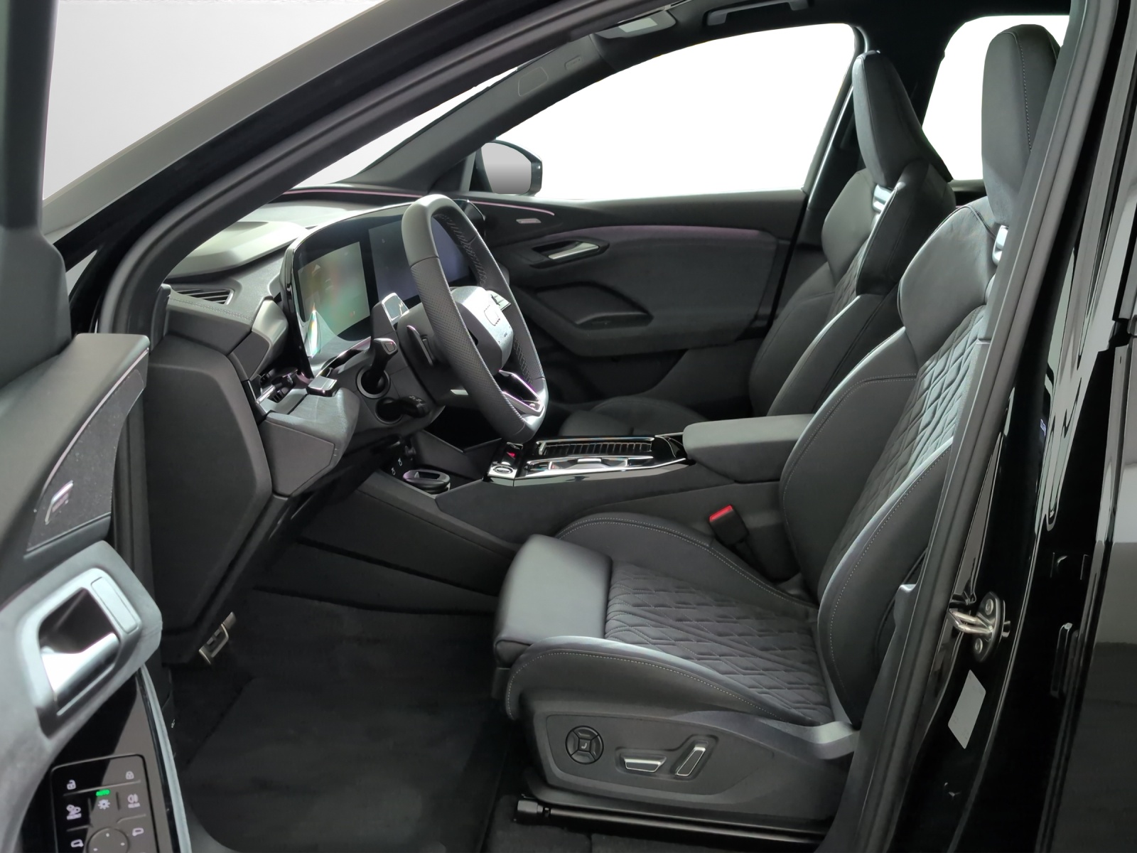 AUDI Q6 e-tron quattro-image-5