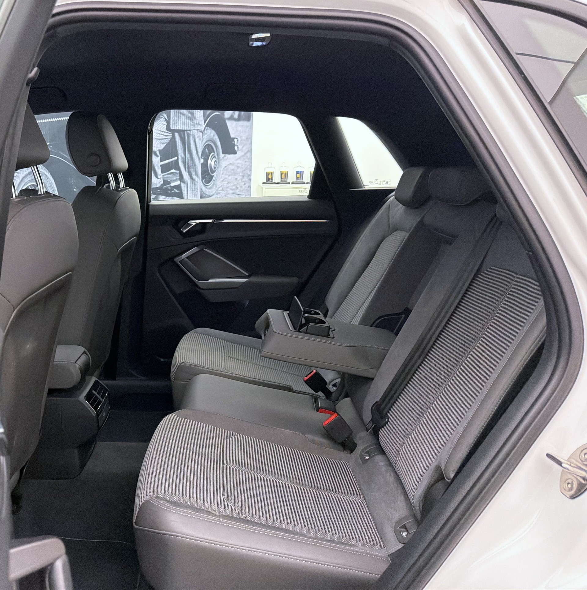 AUDI Q3 35 TFSI S-tronic-image-20