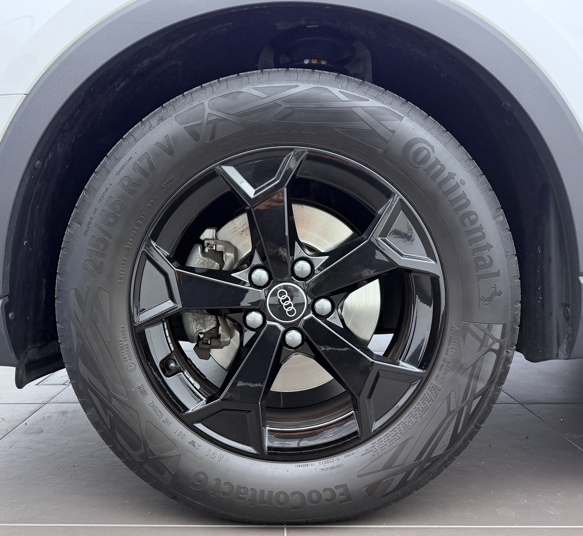 AUDI Q3 35 TFSI S-tronic-image-2