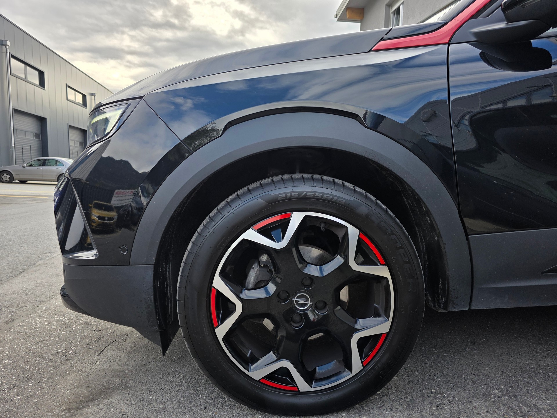 OPEL Mokka 1.2 Direct Injection Turbo GS Line Aut.-image-2