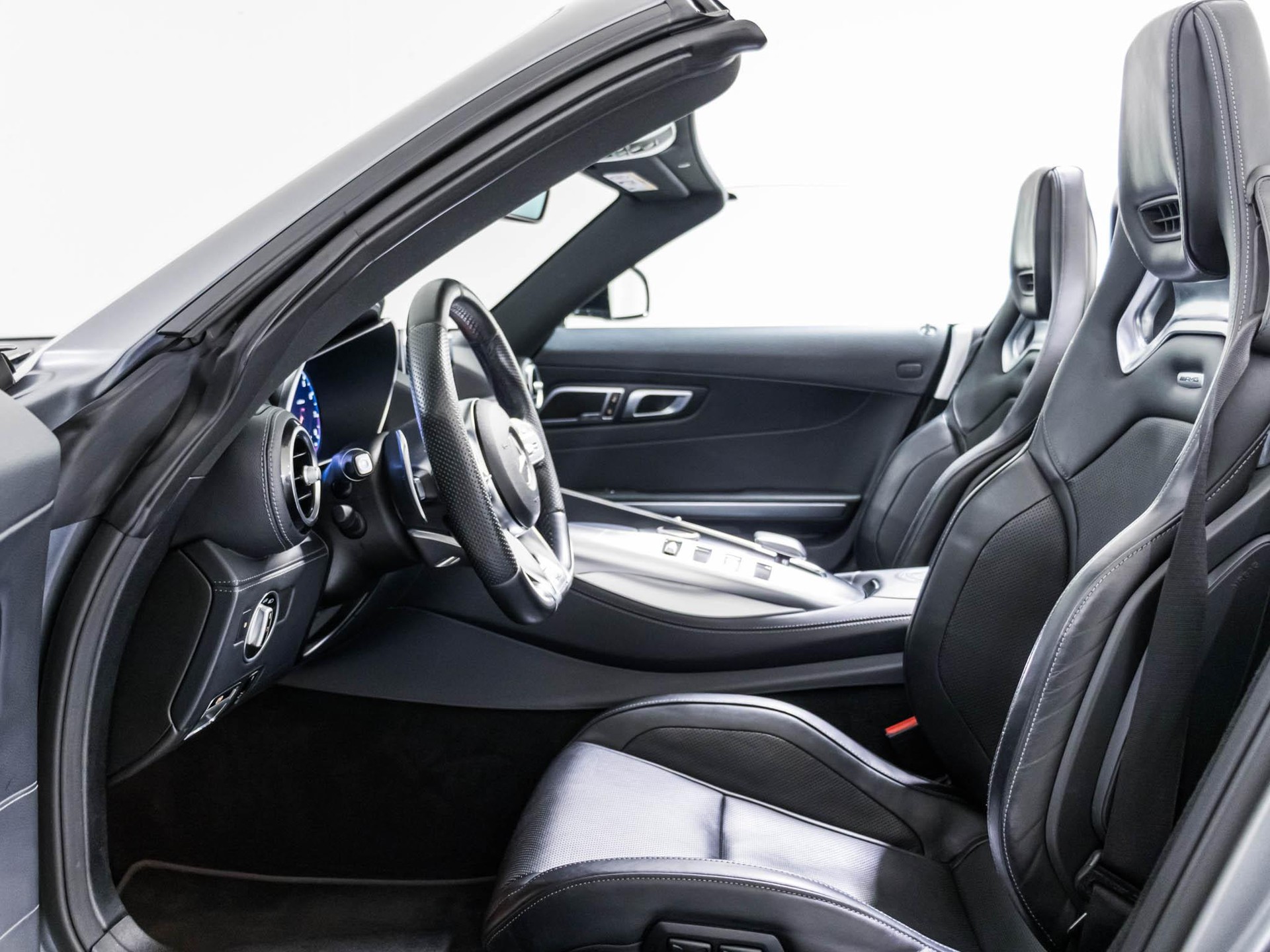MERCEDES-BENZ AMG GT C Roadster-image-6