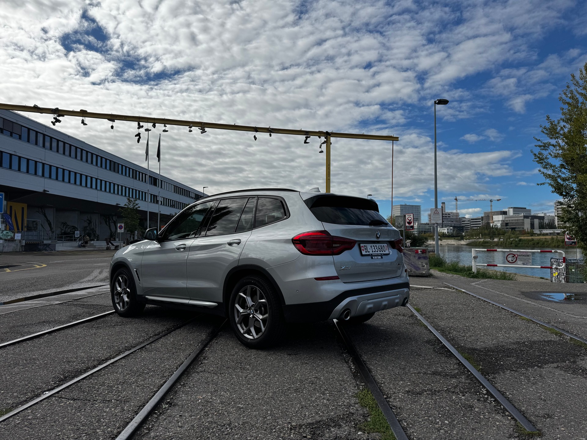 BMW 20d xDrive xLine-image-2