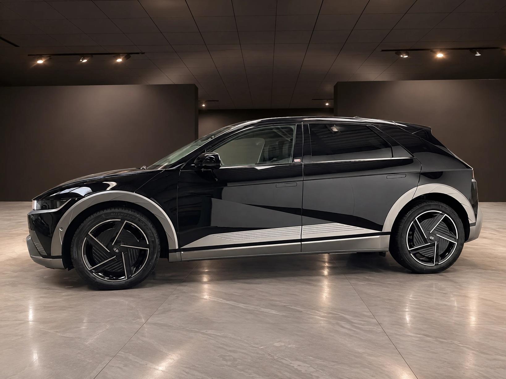 HYUNDAI Ioniq 5 84 kWh Vertex 4WD-image-2