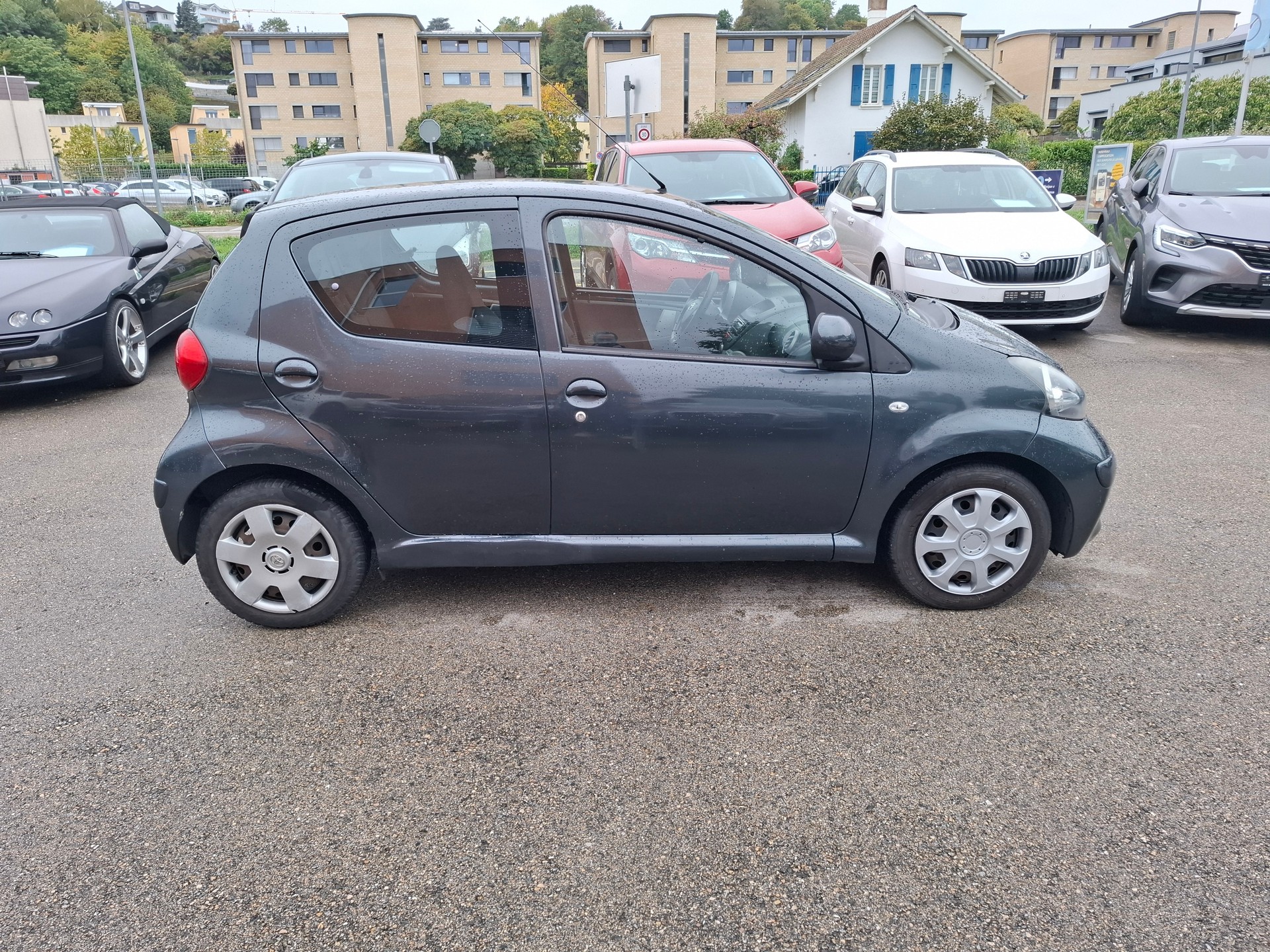 TOYOTA Aygo 1.0 Linea Luna-image-5