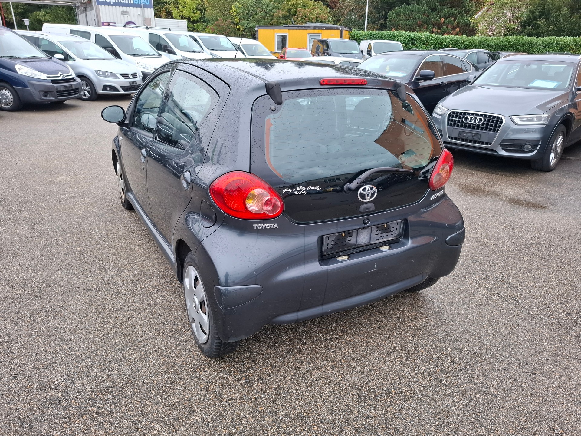 TOYOTA Aygo 1.0 Linea Luna-image-3