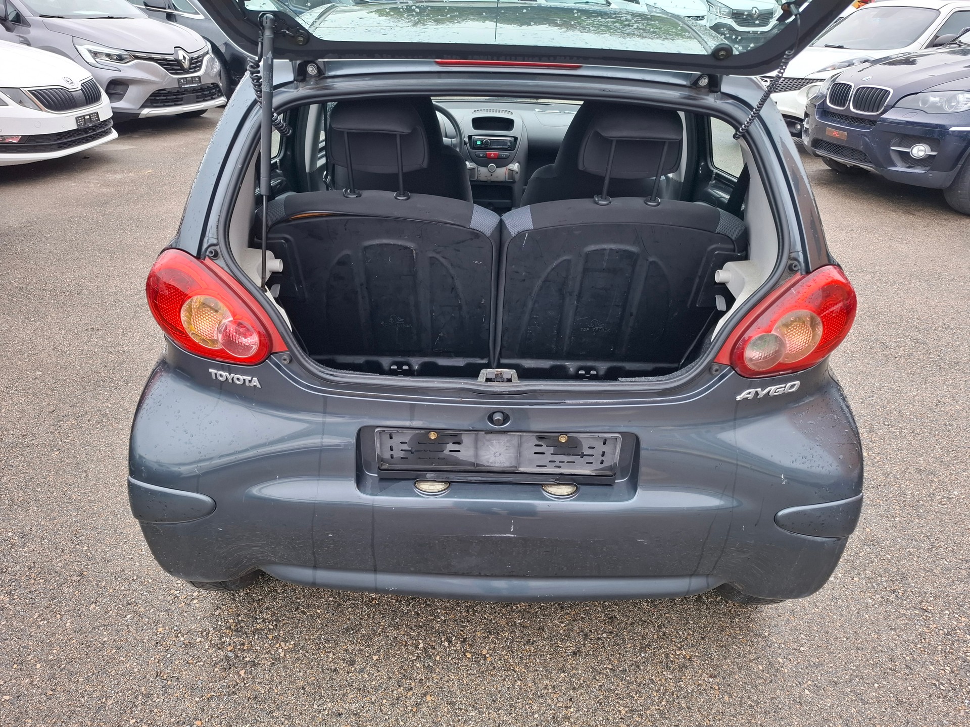 TOYOTA Aygo 1.0 Linea Luna-image-10