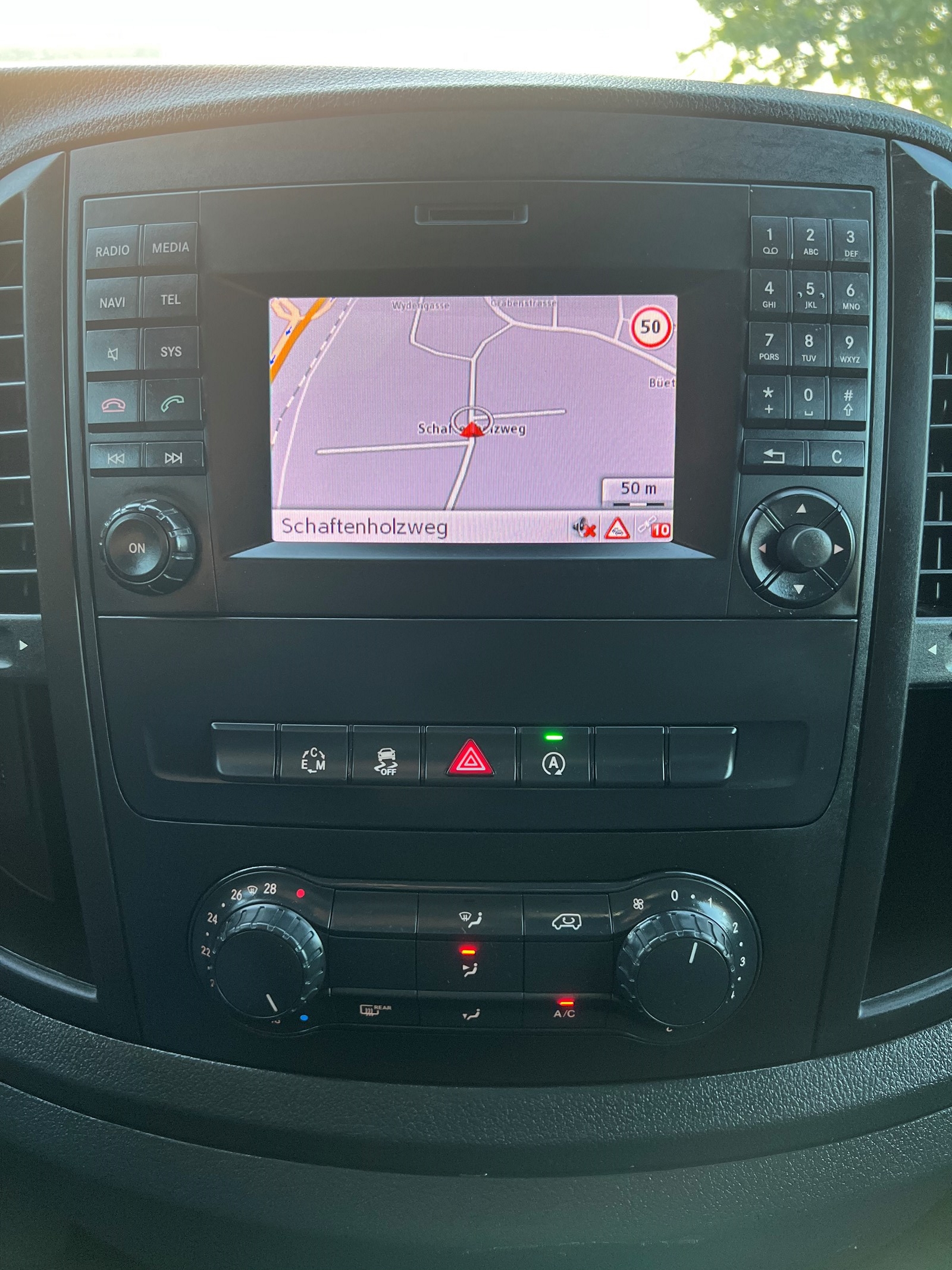 MERCEDES-BENZ Vito 116 BlueTEC L 4Matic 7G-Tronic Euro 6-image-6