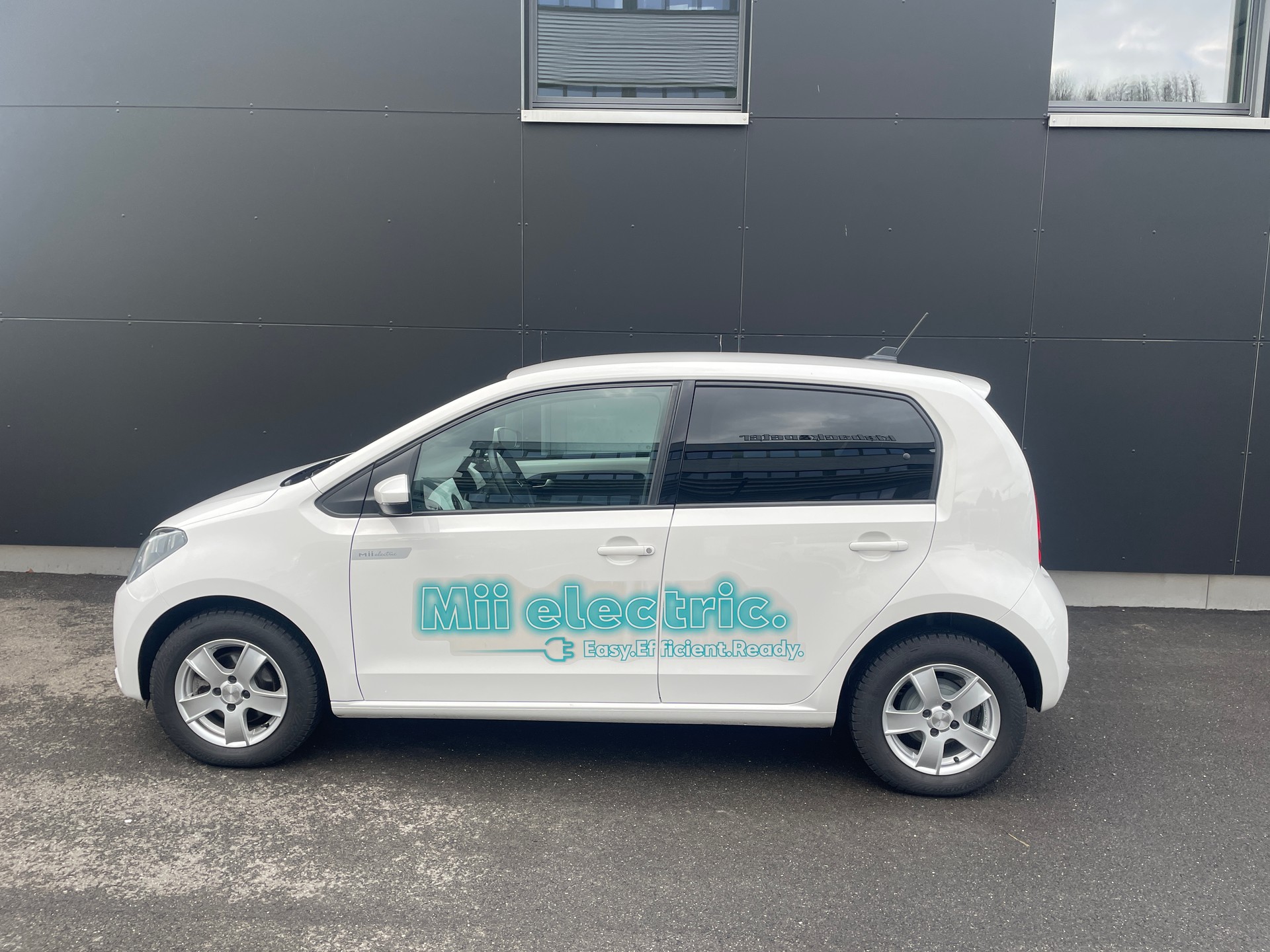 SEAT Mii electric PLUS-image-2