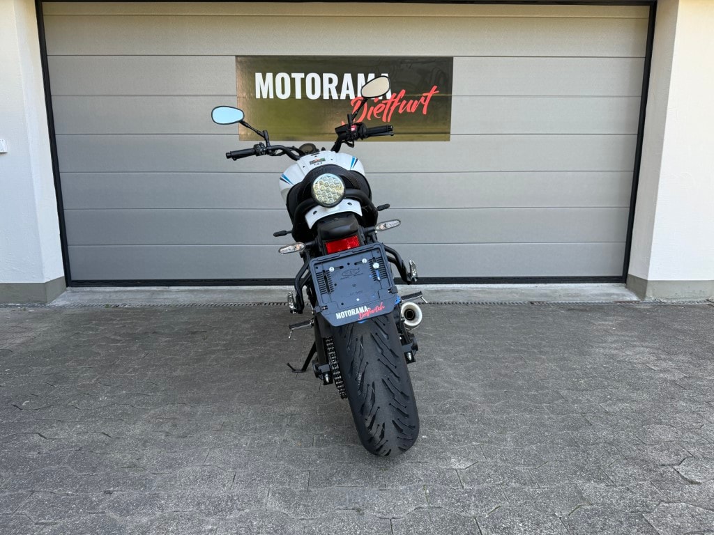 YAMAHA XSR 700-image-9