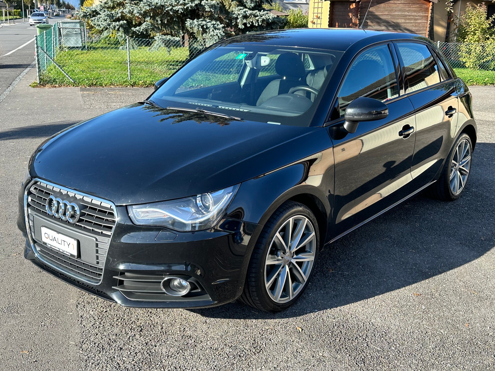 AUDI A1 Sportback 1.2 TFSI Attraction-image-1