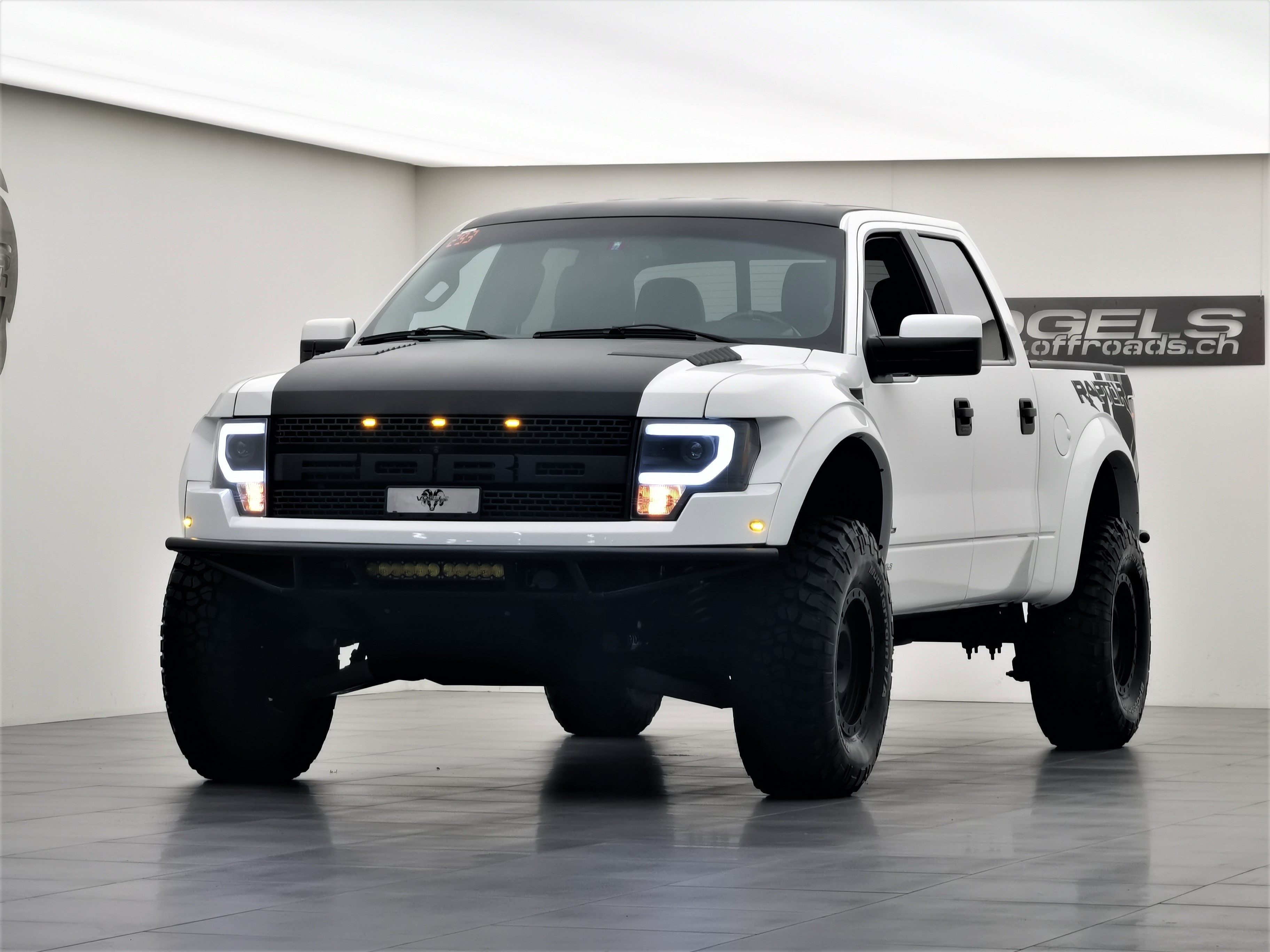 FORD F-150 Raptor — slika 6