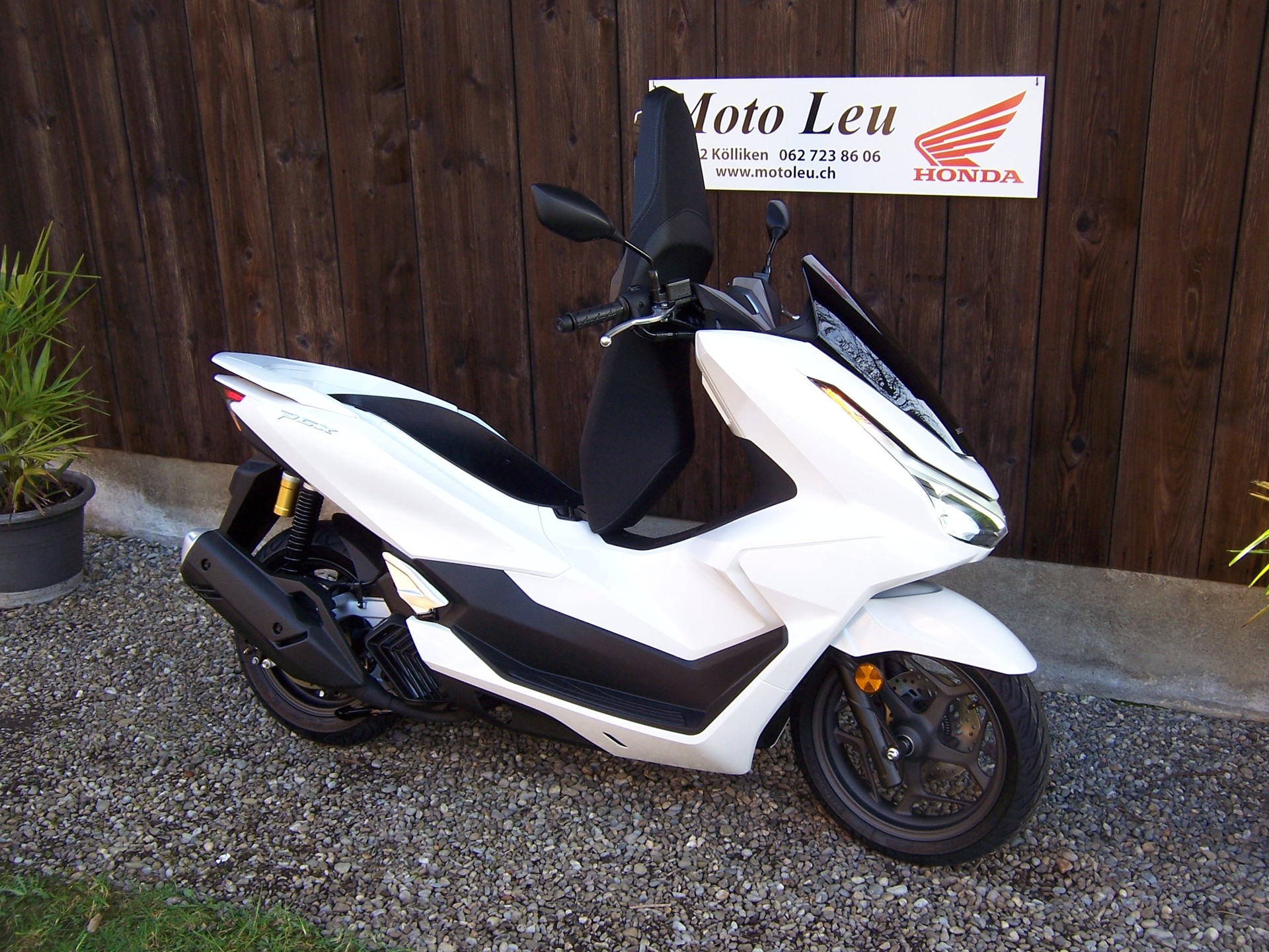 HONDA PCX 125 i DX ABS-image-12