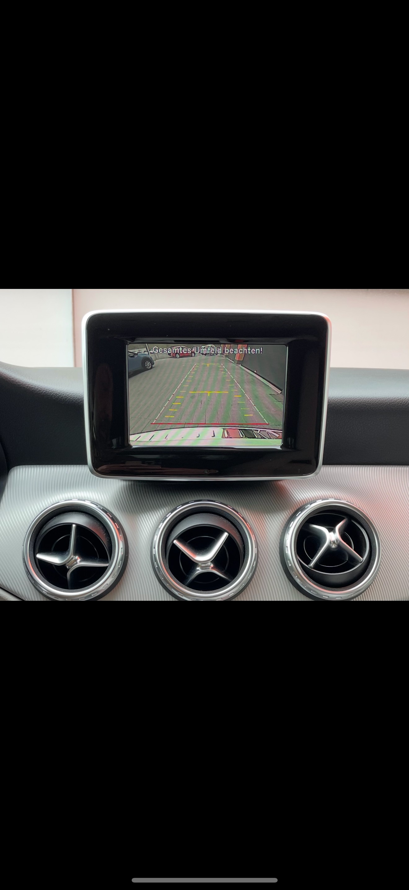 MERCEDES-BENZ CLA 250 AMG Line 7G-DCT 4Matic-image-6