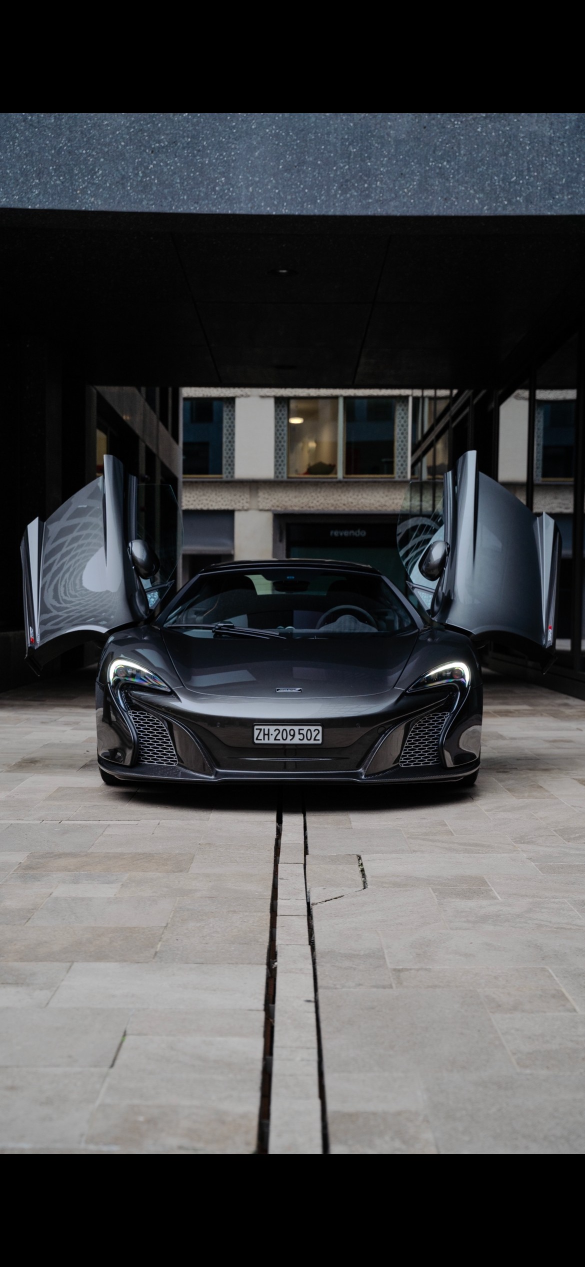 McLAREN 650S Spider 3.8 V8 SSG-image-2