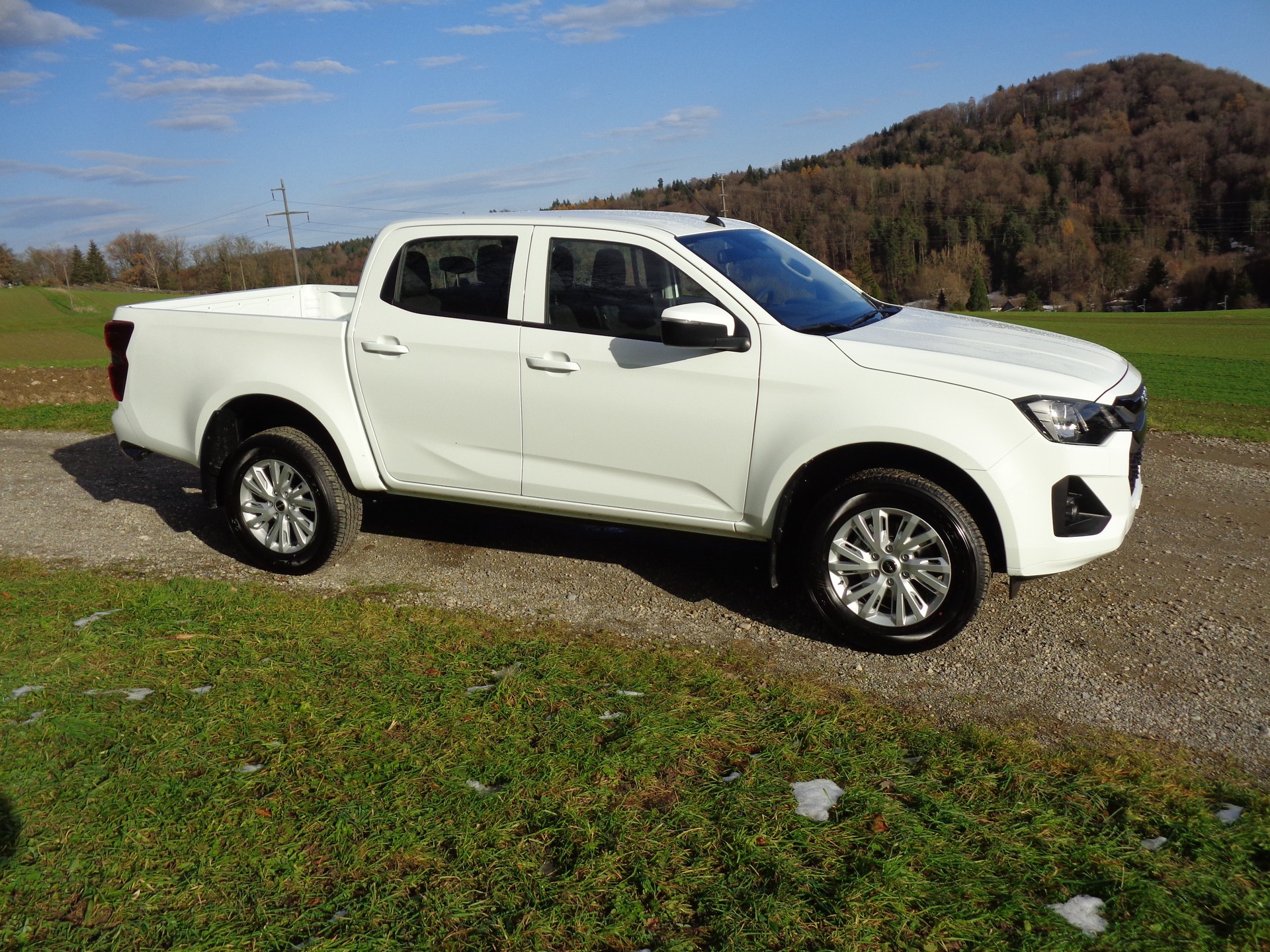 ISUZU N60 Crew BB+-image-1