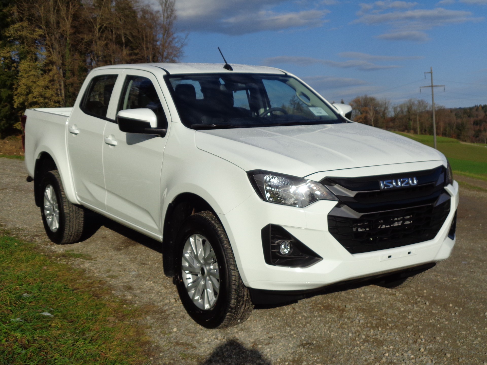 ISUZU N60 Crew BB+