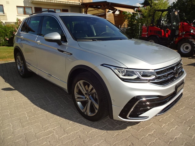 VW Tiguan 2.0 TDI SCR R-Line 4Motion DSG-image-6