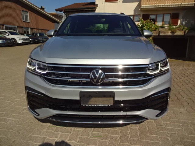 VW Tiguan 2.0 TDI SCR R-Line 4Motion DSG-image-7