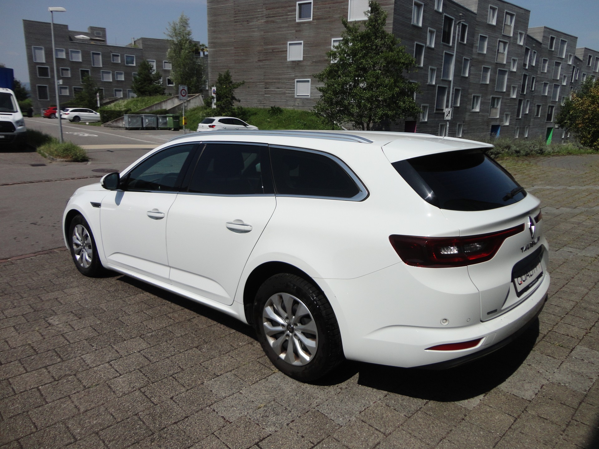 RENAULT Talisman Grandtour 1.6 dCi Business Line EDC-image-2