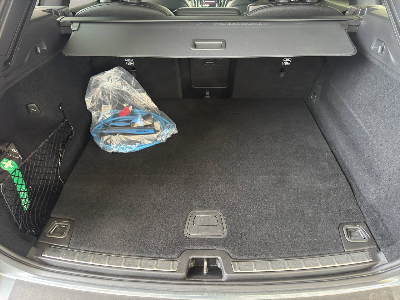 VOLVO XC60 2.0 T8 TE R-Design eAWD-image-20