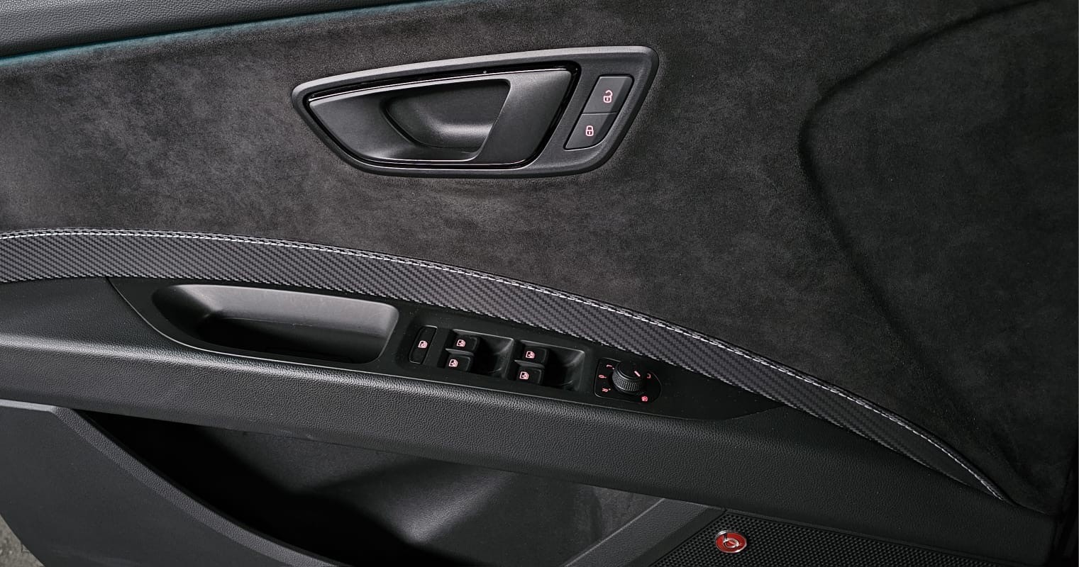SEAT Leon ST 2.0 TSI Cupra 300 4 Drive DSG-image-13