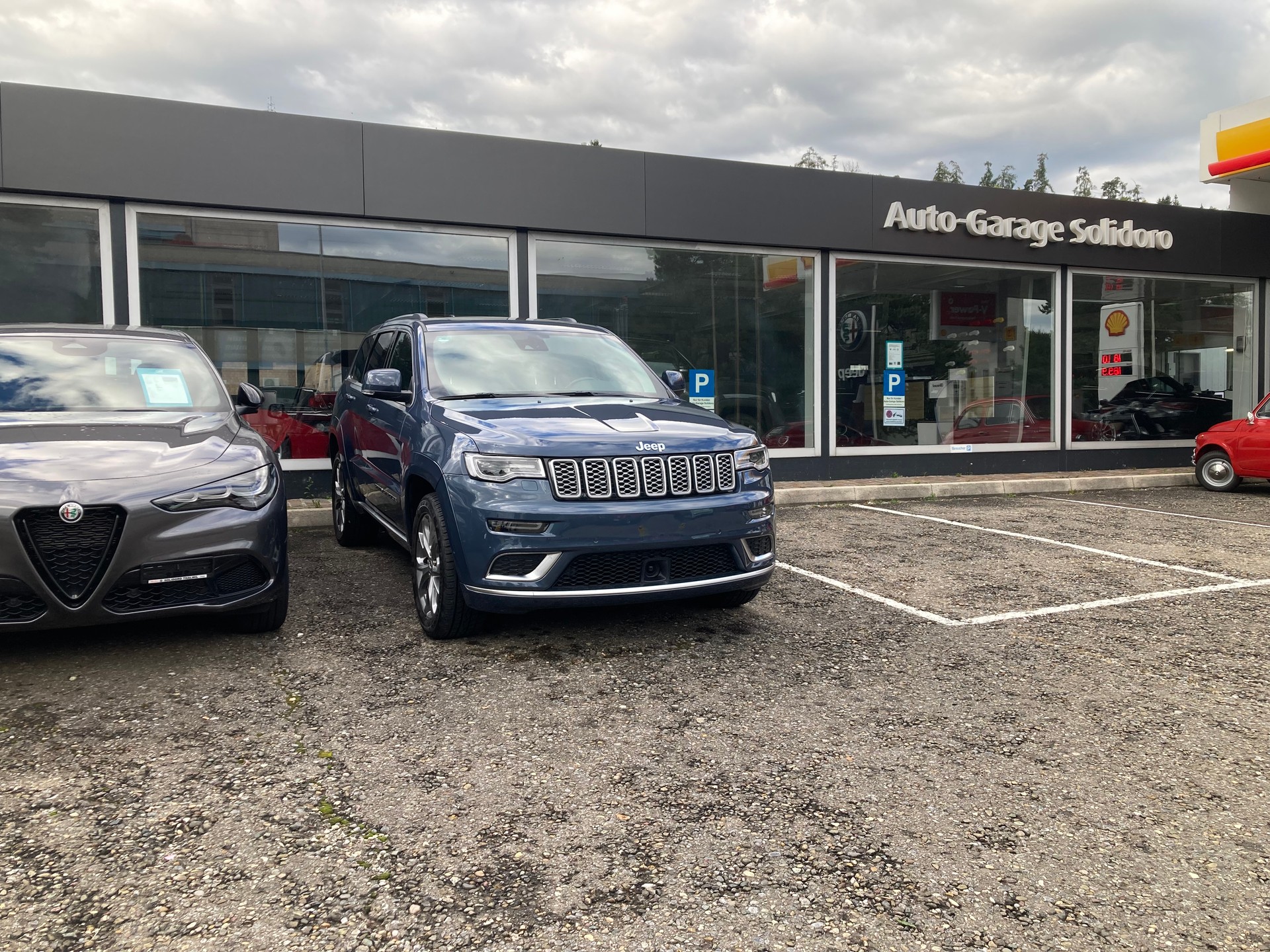 JEEP Grand Cherokee 3.0 CRD Summit Automatic-image-4