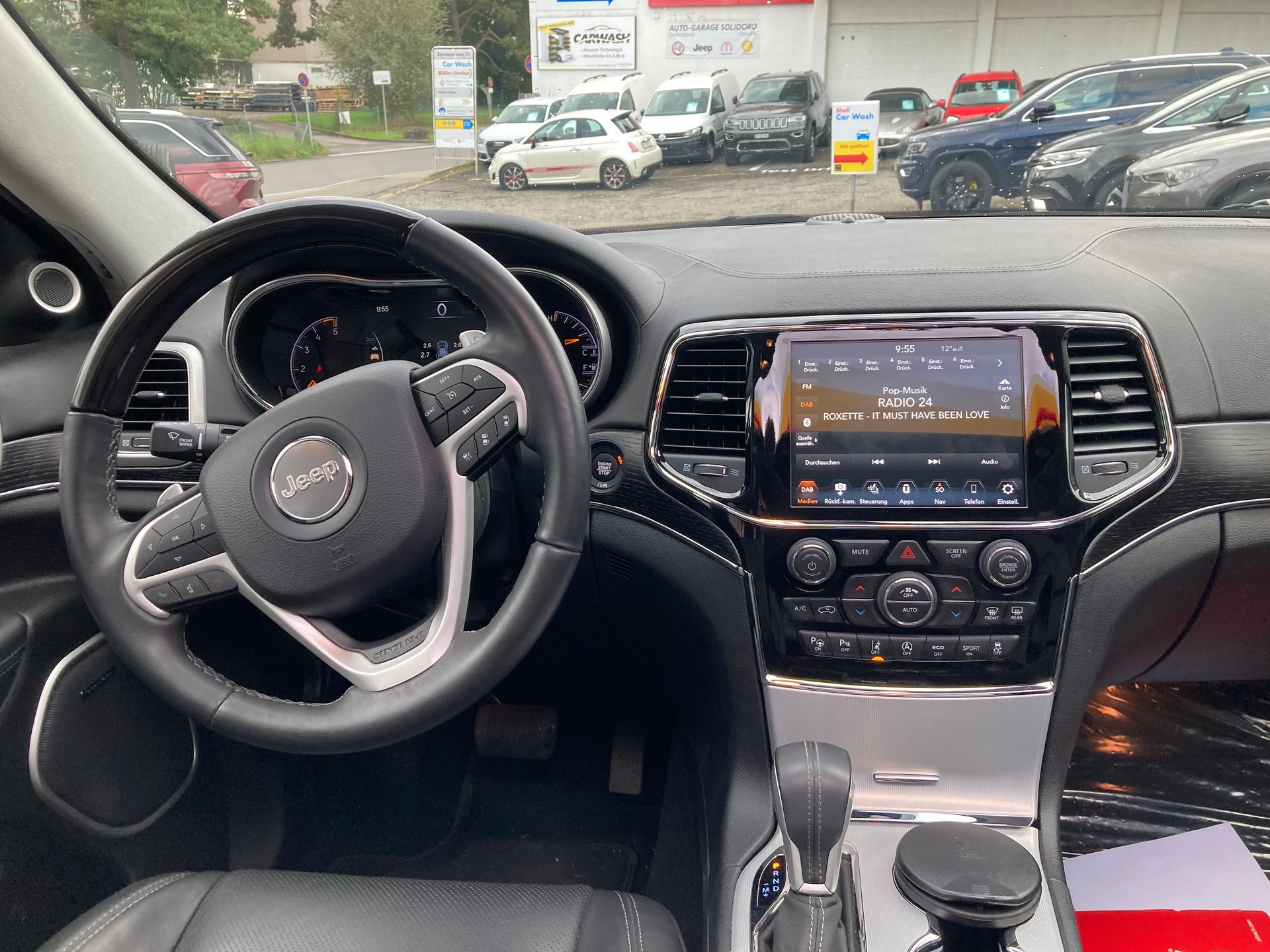 JEEP Grand Cherokee 3.0 CRD Summit Automatic-image-10
