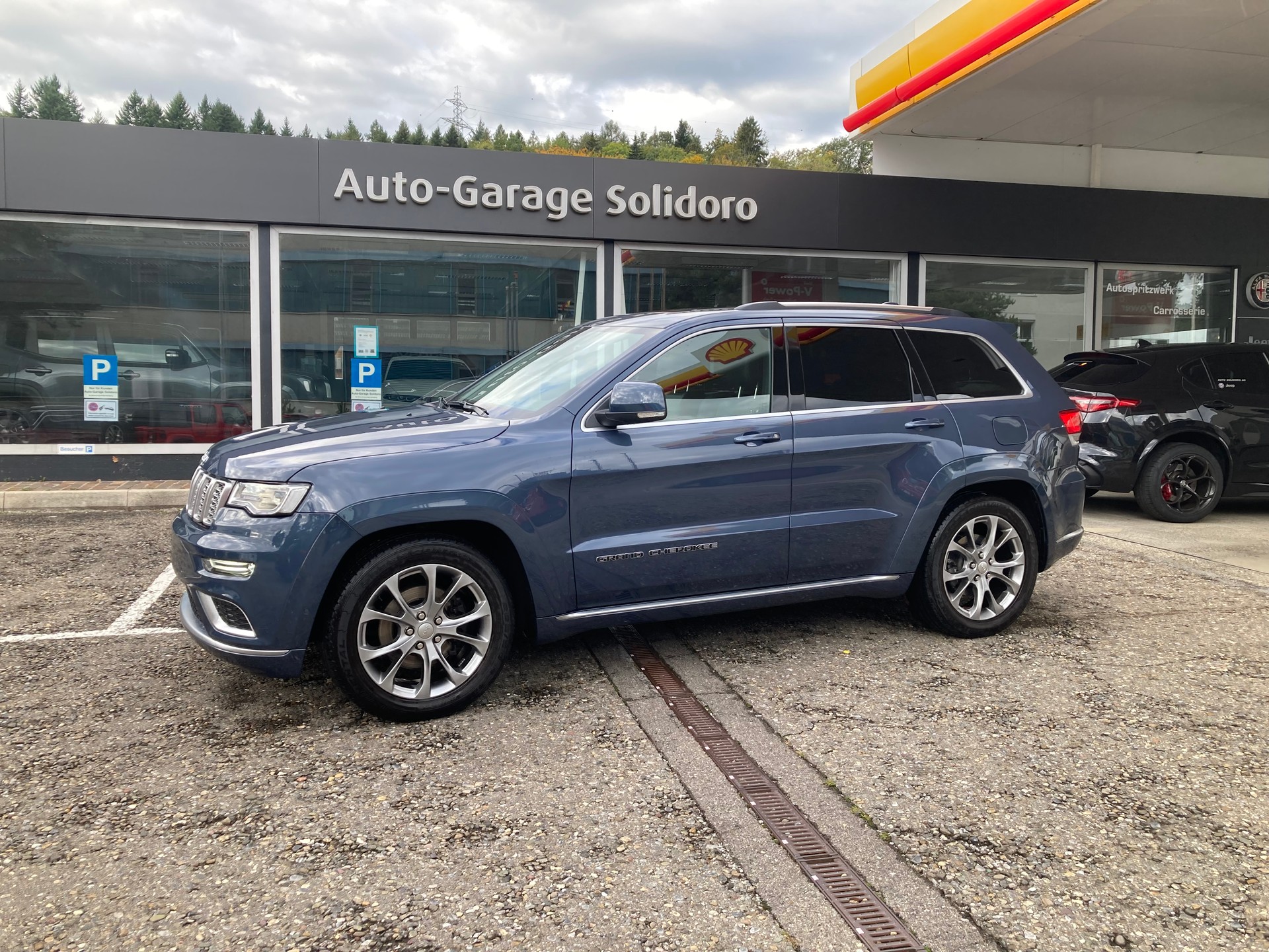 JEEP Grand Cherokee 3.0 CRD Summit Automatic-image-6
