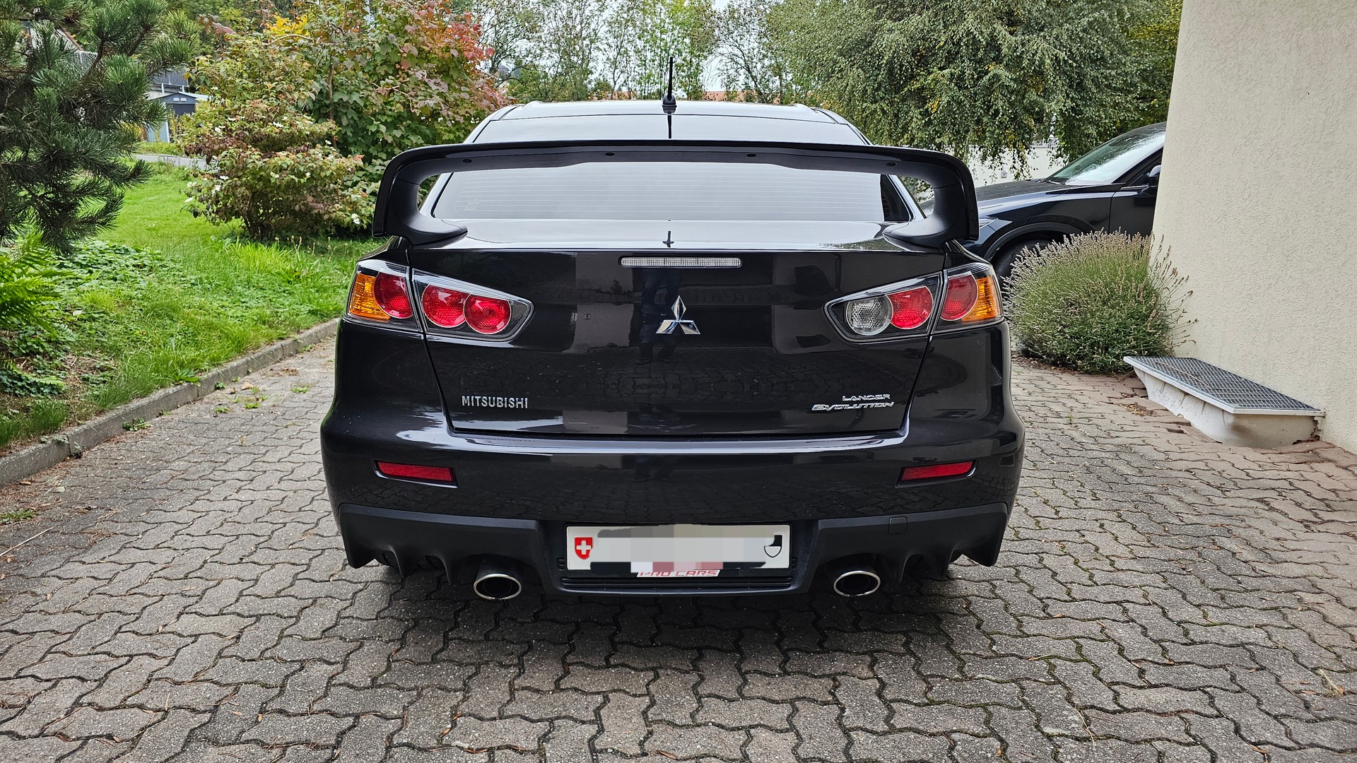 MITSUBISHI Lancer Evo X Final Edition-image-4