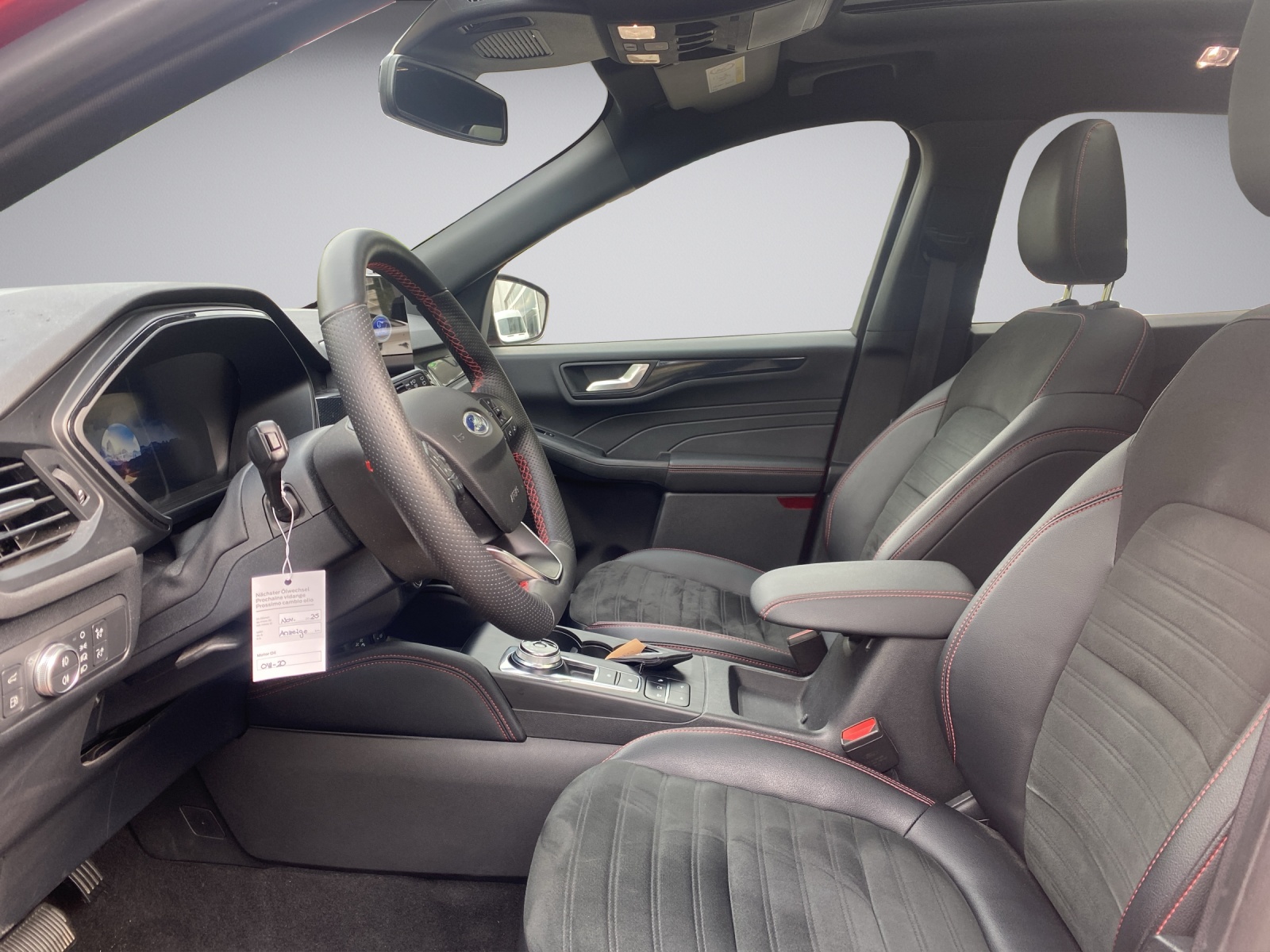 FORD Kuga 2.5 Plug-in Hybrid ST-Line X-image-8