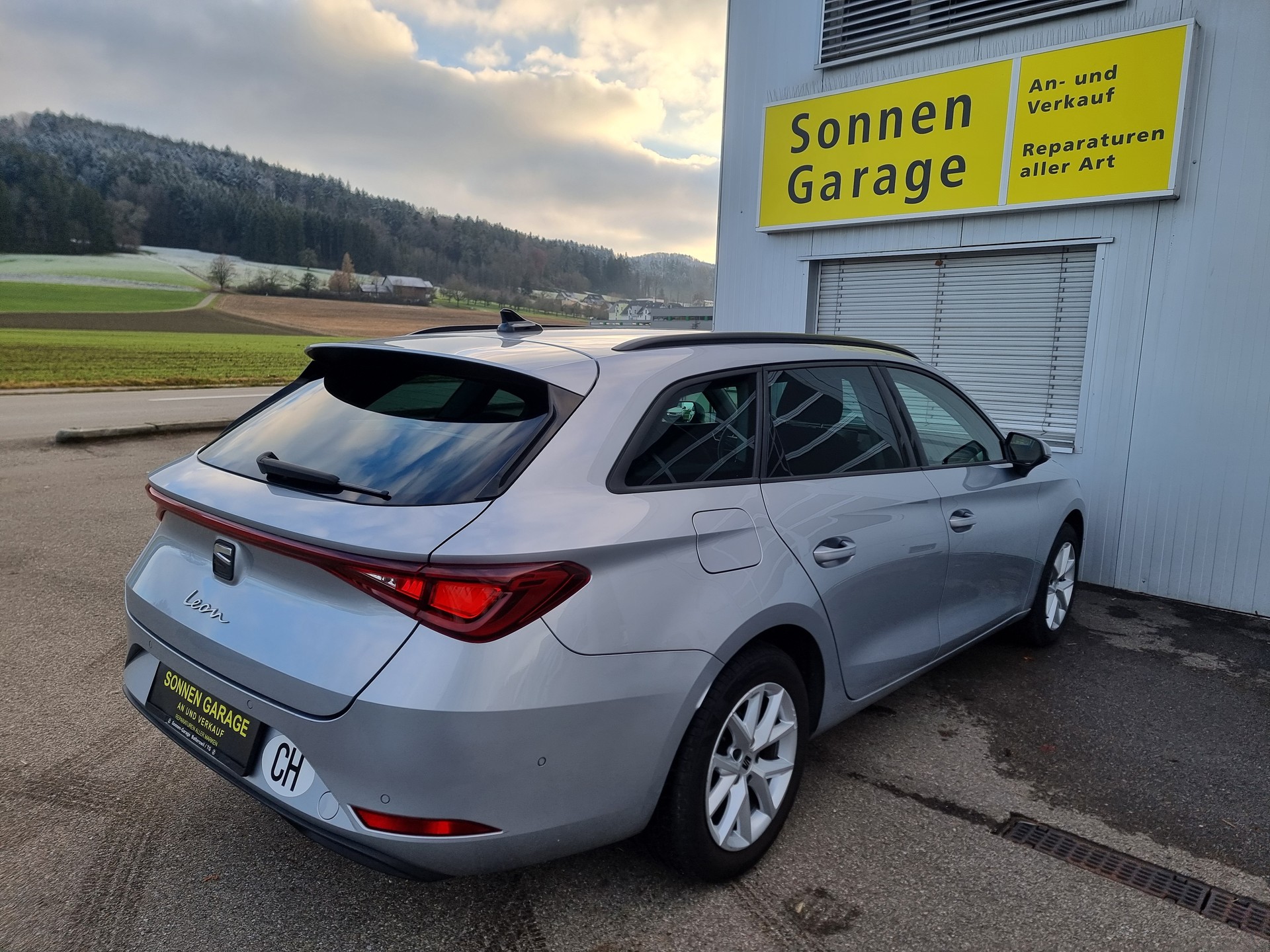 SEAT Leon ST 2.0 TDI EVO DSG Style-image-5