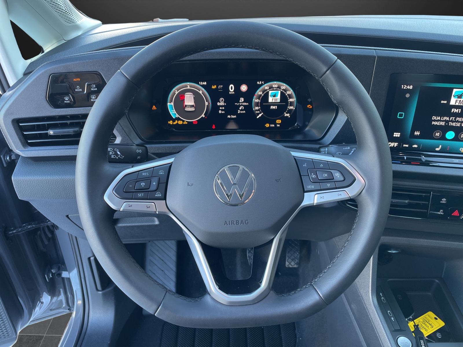 VW Caddy 2.0 TDI 4Motion-image-10