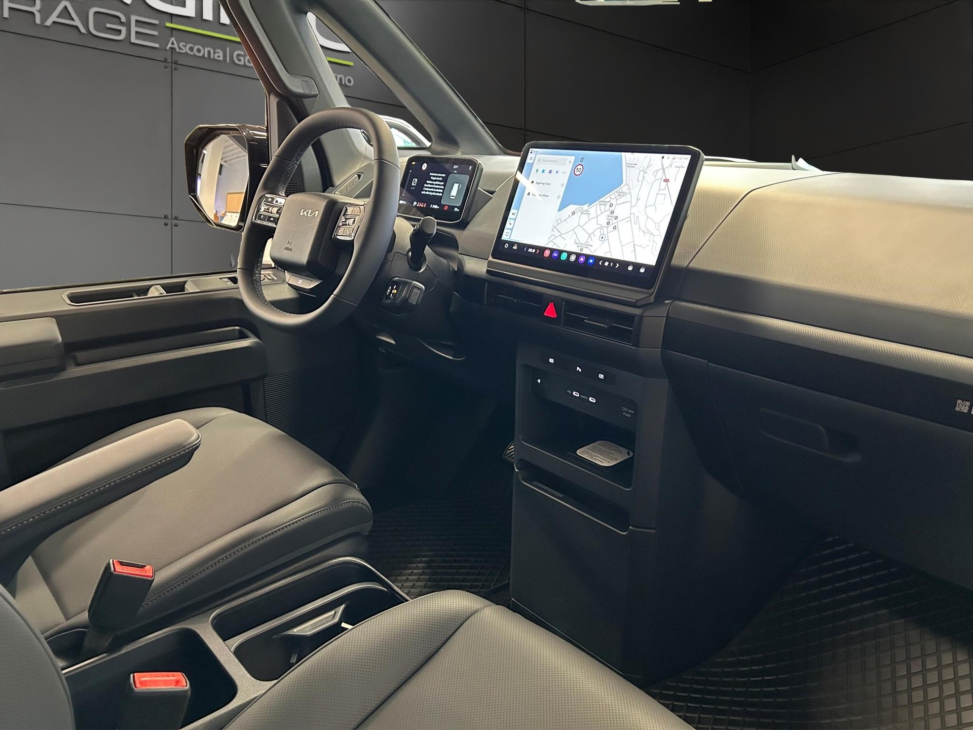 KIA PV5 Passenger 71.2 kWh Plus-image-7
