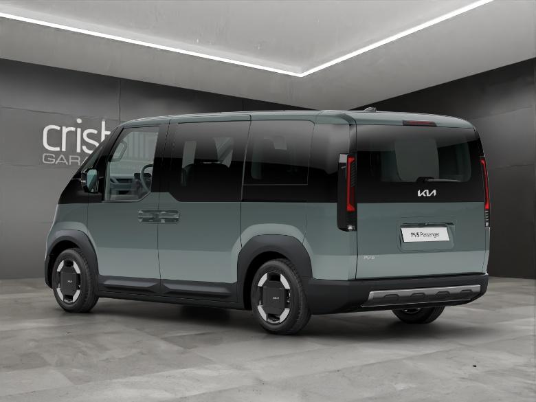 KIA PV5 Passenger 71.2 kWh Plus-image-2