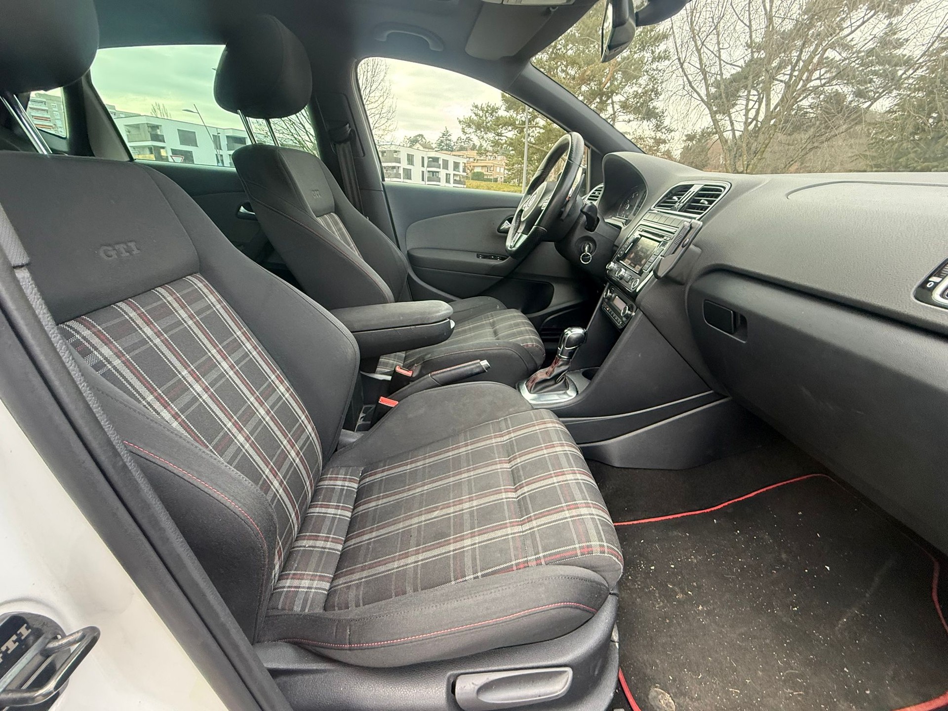 VW Polo 1.4 TSI GTI DSG-image-11